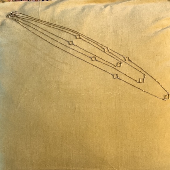 Asha By Ashley 4 Clover 3 Tier Gold-played Necklace NWOT - Picture 3 of 8